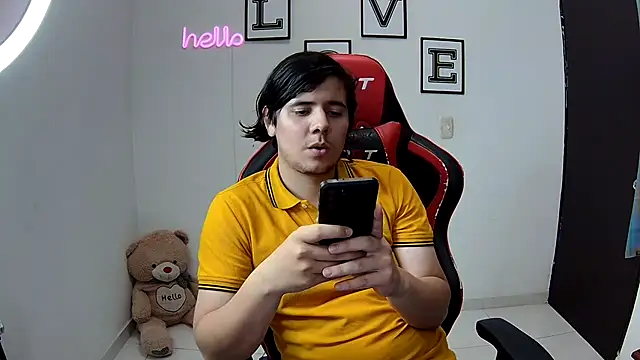 emy_and_jack's Live Sex Cam Show