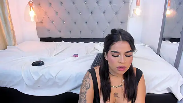 Kendall_Rous' Live Sex Cam Show
