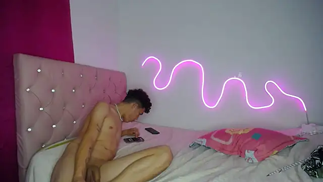 Adams_pervert_unlimited's Live Sex Cam Show