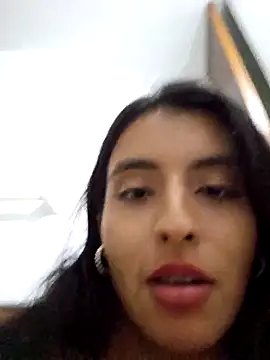 AliishaPss' Live Sex Cam Show