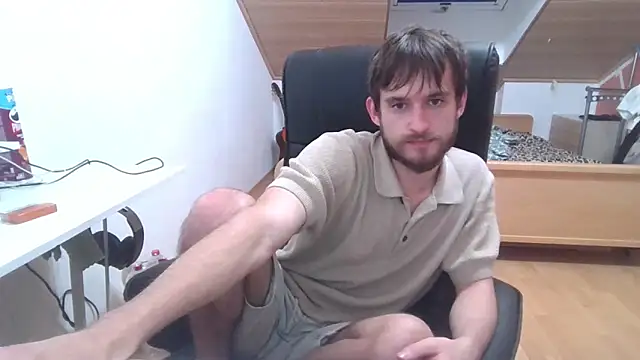 Bez3ybik's Live Sex Cam Show