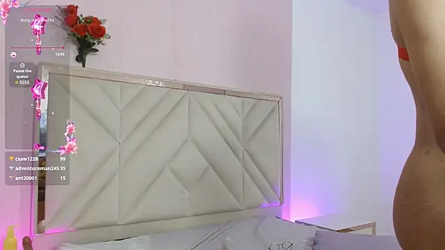 CYRUS_TAY's Live Sex Cam Show