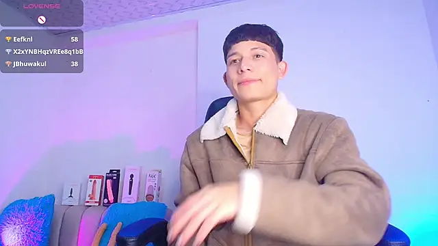 bryamer_19's Live Sex Cam Show