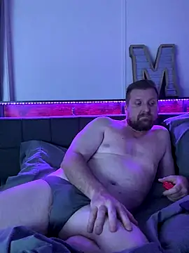 Maxxxtx2's Live Sex Cam Show