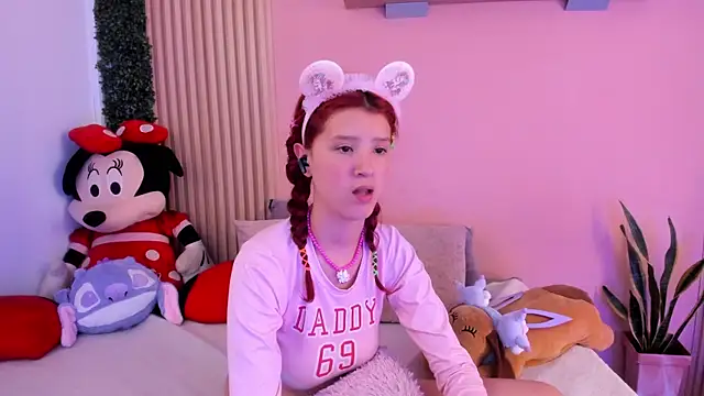 Sophie_joyy's Webcam Show