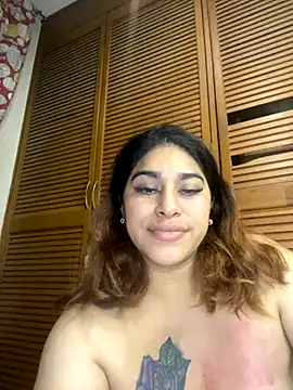 Luna2118's Live Sex Cam Show