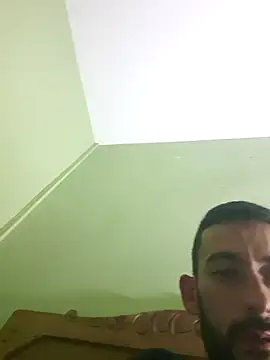 moreno222w's Live Sex Cam Show