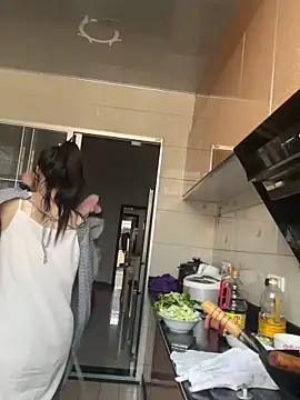 crhong666's Live Sex Cam Show