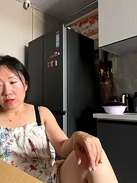 xiaomei-11's Webcam Show