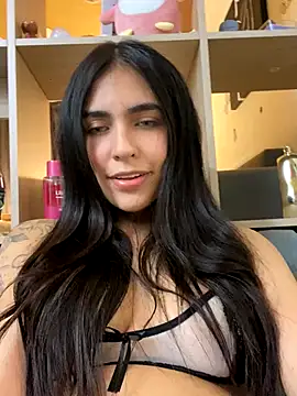 DaphneUwu's Webcam Show