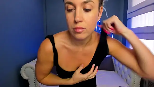 rock_n_roxy's Webcam Show