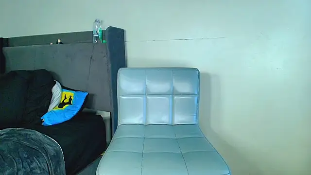 Naomiruty's Live Sex Cam Show