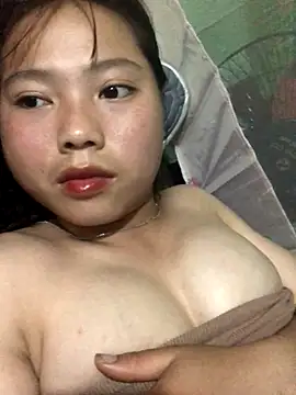 Love-Kieu22's Webcam Show