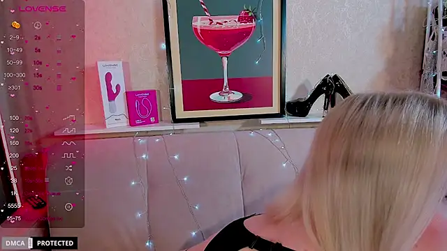 Tasty_booty's Webcam Show