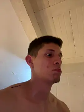 Bodyxx23's Webcam Show
