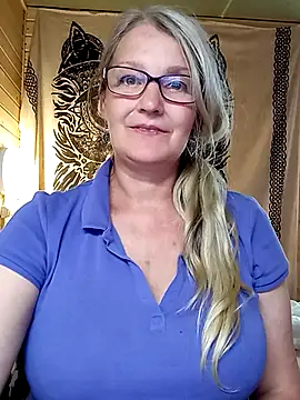 irinamaux's Webcam Show