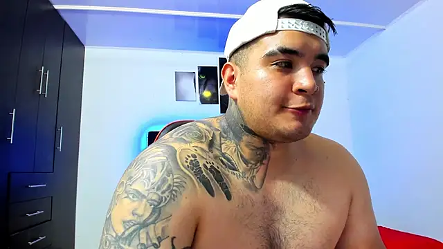 thiago__cp01's Webcam Show