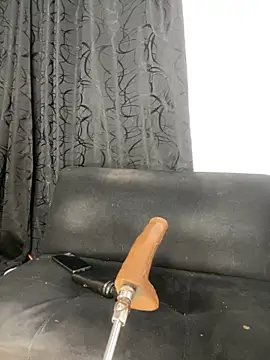 chiquimaturesexy's Webcam Show