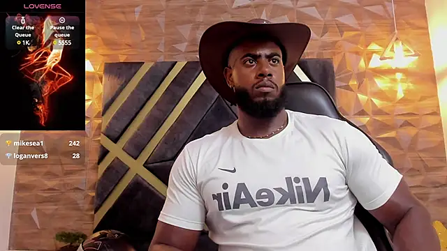 Lebron_Millions' Webcam Show