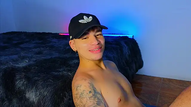 maicoll_coleman's Webcam Show