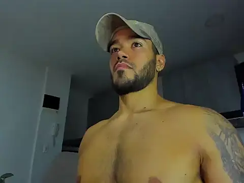 Alexander_Martines' Webcam Show
