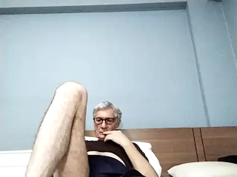 BIGUNCUTHARDCOCK's Webcam Show