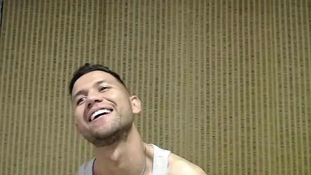 Michaell_Spinelly's Webcam Show