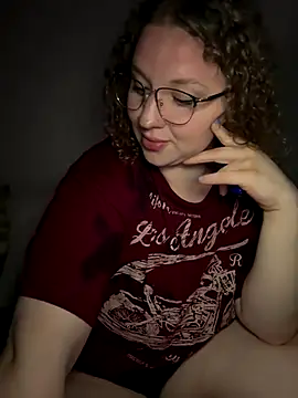 EmmieRae's Webcam Show