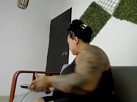 nami_c's Webcam Show