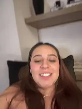 Naughty_arabs' Webcam Show
