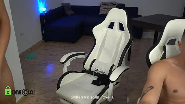 crazycats_'s Webcam Show