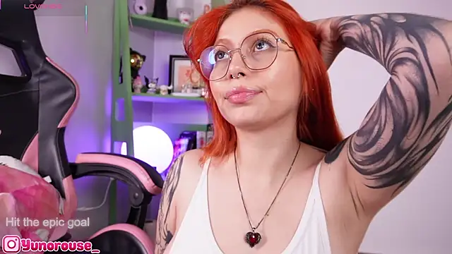 YunoRose_'s Webcam Show