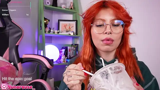 YunoRose_'s Webcam Show