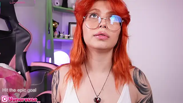 YunoRose_'s Webcam Show
