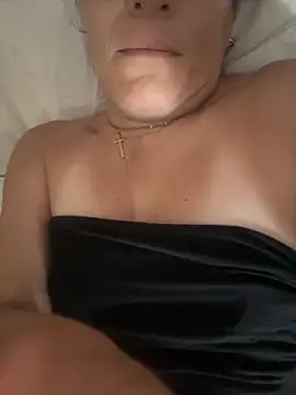 SweetMia36UK's Live Sex Cam Show