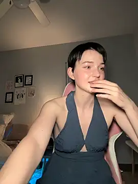 Ella-Blue Webcam-Show