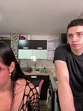 kevin_hotgirls' Webcam Show