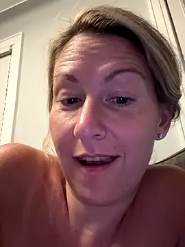 YourSophiaxo's Webcam Show