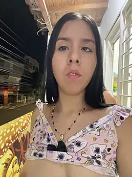 royalgirls_x's Webcam Show