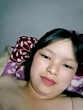 XoiXoi232's Live Sex Cam Show