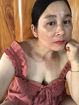 tmiecc's Live Sex Cam Show
