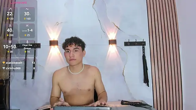 SweetLyam's Live Sex Cam Show