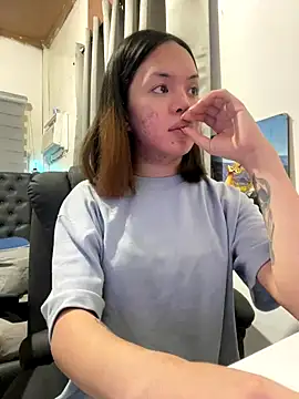 SweetCheska19's Live Sex Cam Show