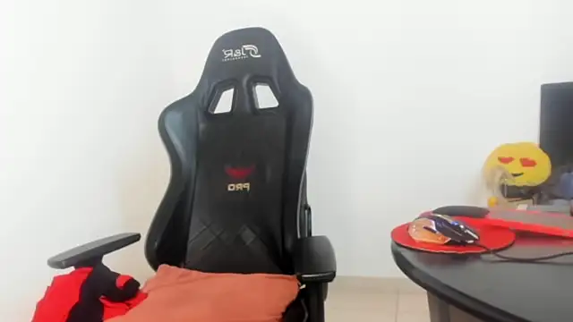 Richchocolatesweet_'s Live Sex Cam Show