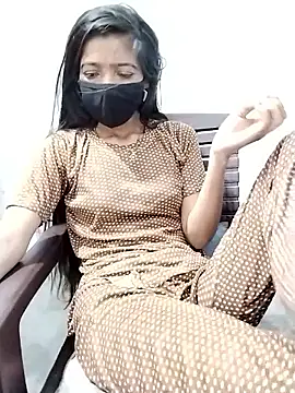 Naughty-Khusi's Live Sex Cam Show