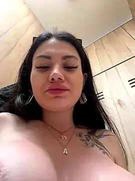 Wet__Bunny's Webcam Show