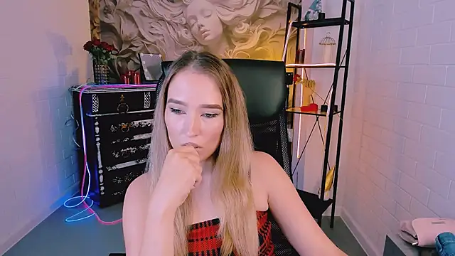 IsaRoot's Webcam Show