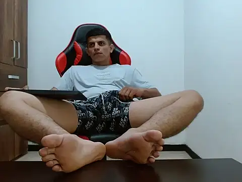 alpha_ppr's Live Sex Cam Show