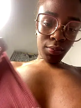 Nayah_Dussa1's Webcam Show