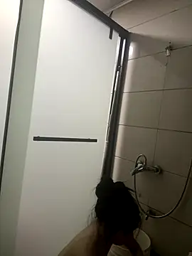 crhong666's Live Sex Cam Show